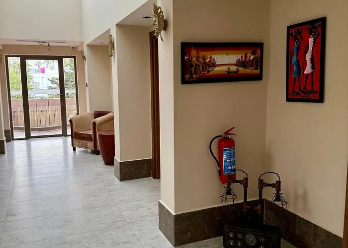 Sezz Wellness Adult Only יאליקאבאק