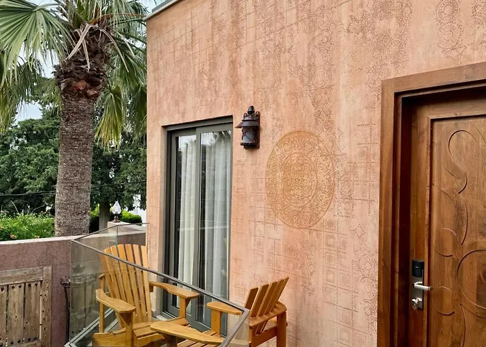 Sezz Wellness Adult Only Hotel