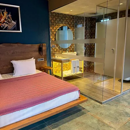 Sezz Wellness Adult Only Hotel